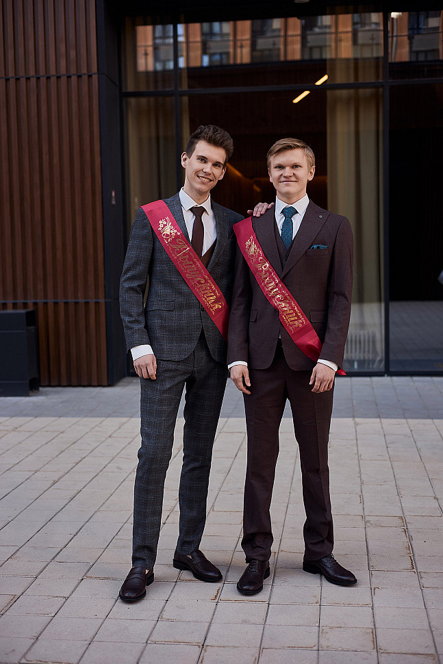 Классический костюм выпускника