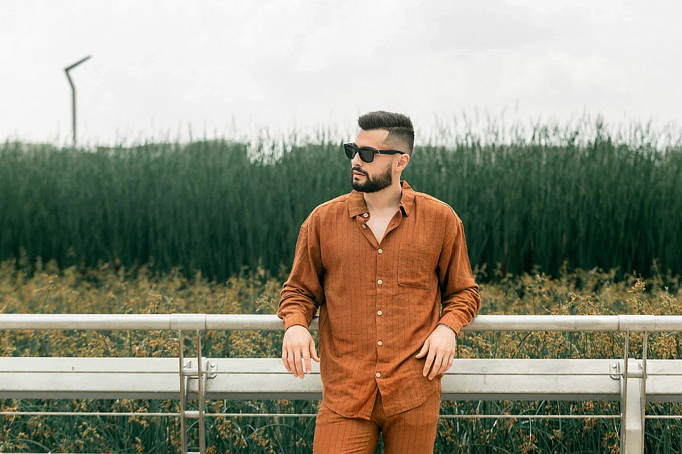 Летний мужской костюм