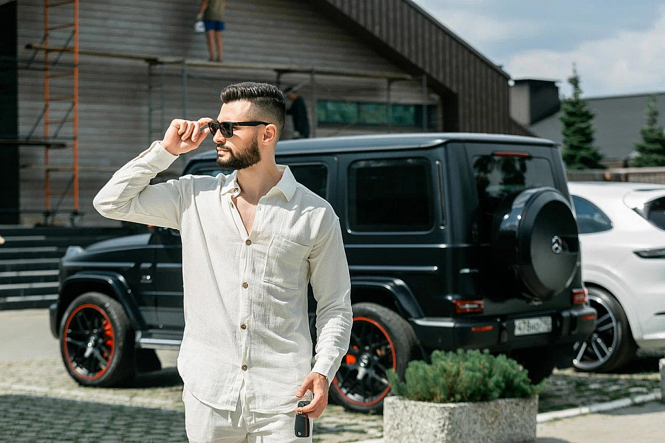 Летний мужской костюм