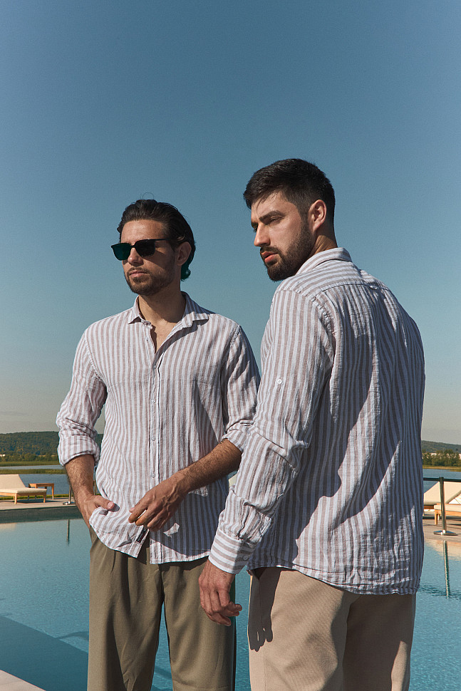 Мужская рубашка в полоску