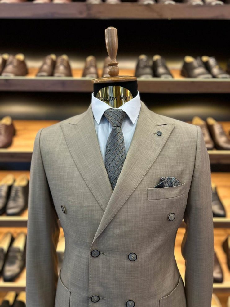 Костюм MIR 2-ка двубортный Бежевый